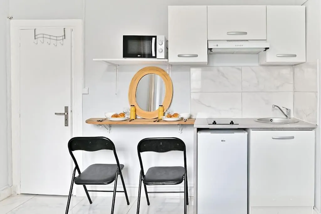 Apartment Agreable #montmartre #sacrecoeur Paris